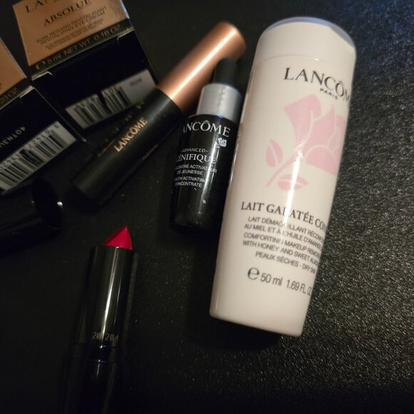 NIB Lancome gift set - Picture 3 of 6